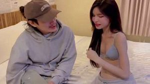 Idol Ngọc Linh sang Trung quốc đóng phim sex